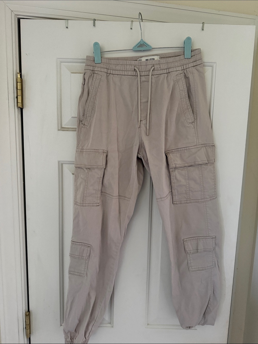 Hollister Light Taupe Cargo Joggers